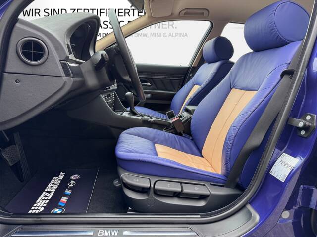 BMW 528i