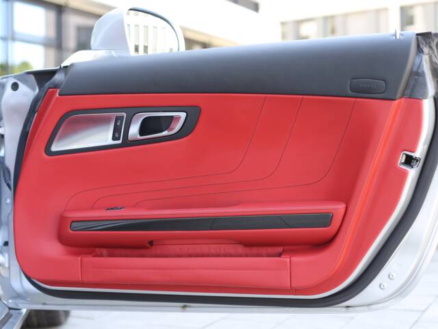 Mercedes-Benz SLS AMG Roadster