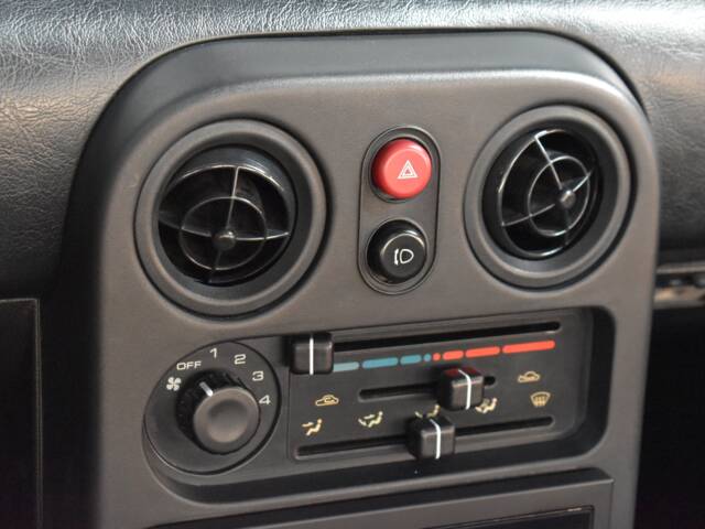 Mazda MX-5 1.6