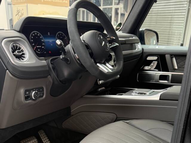 Mercedes-AMG G 63 (LWB)