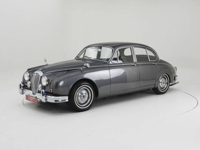 Image 1/15 of Daimler 2.5 Litre V8 (1963)