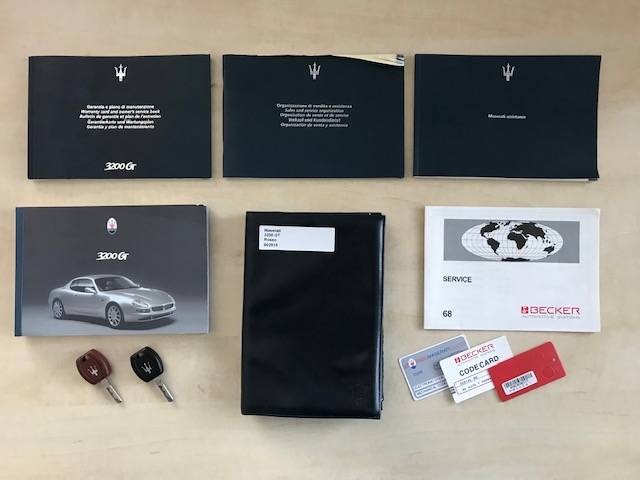 Maserati 3200 GT - Boorddocumenten incl. sleutelset en code passen