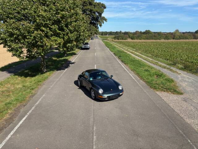 Porsche 911 Carrera