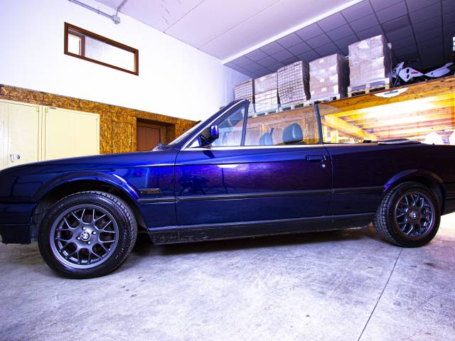 BMW 318i