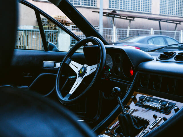 Ferrari 400i