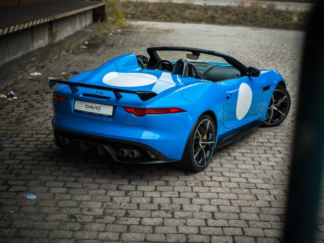 Jaguar F-Type Project 7
