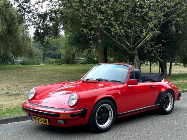 Image 1/20 of Porsche 911 Carrera 3.2 (1984)