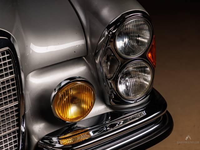 Mercedes-Benz 280 SE 3,5