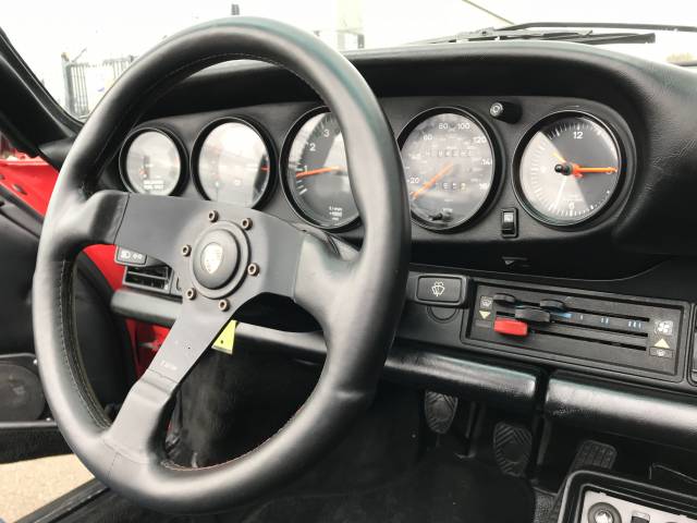 Porsche 911 Carrera 3.2 (WTL)