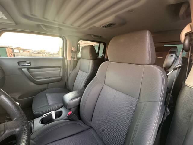 Hummer H3