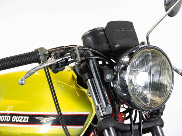 Moto Guzzi V7 Sport