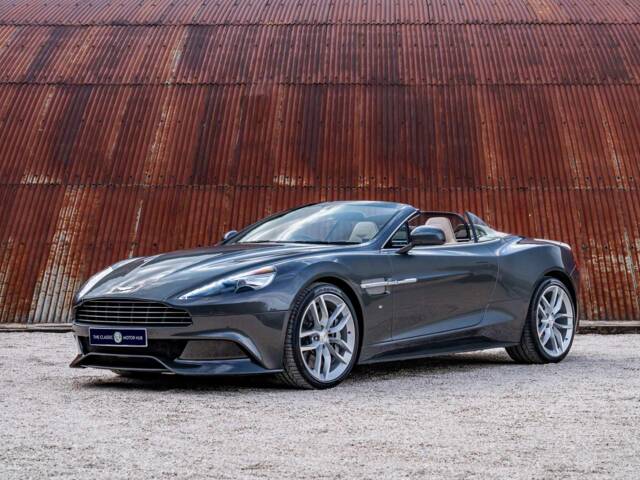 Afbeelding 1/35 van Aston Martin Vanquish (2017)