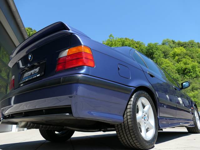 BMW 318is "Class II"