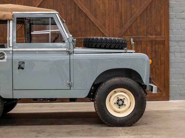 Land Rover 88