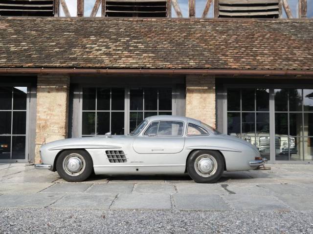 Mercedes-Benz 300 SL "Gullwing"