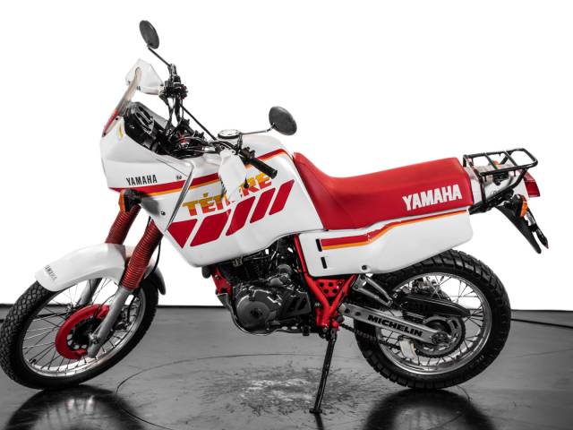 Bild 1/24 von Yamaha DUMMY (1990)