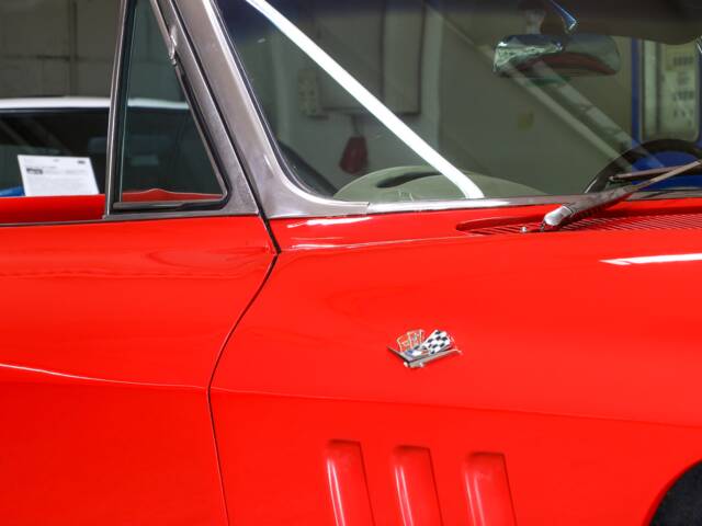 Chevrolet Corvette Sting Ray Convertible