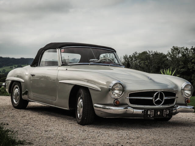 Afbeelding 1/9 van Mercedes-Benz 190 SL (1963)