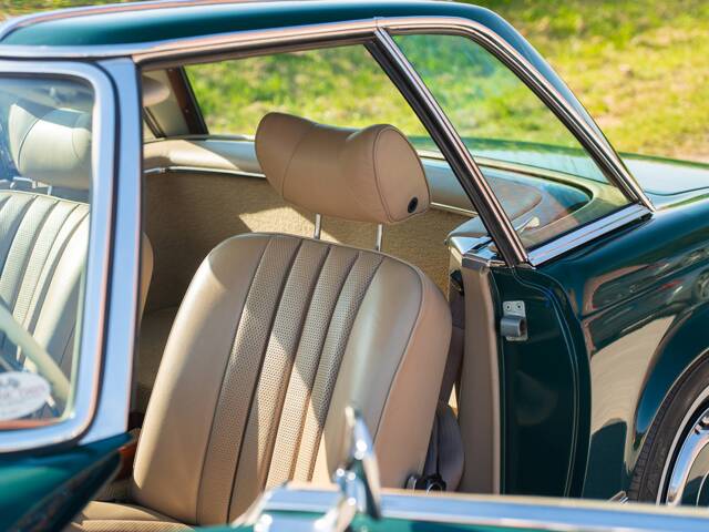 Mercedes-Benz 280 SL