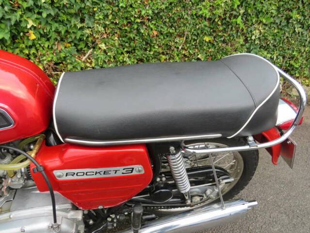 BSA A 75 Rocket 3