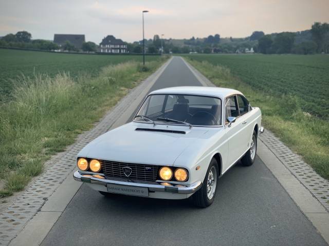 Bild 1/50 von Lancia 2000 Coupe (1972)