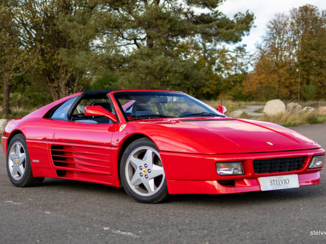 Imagen 1/33 de Ferrari 348 TS (1993)