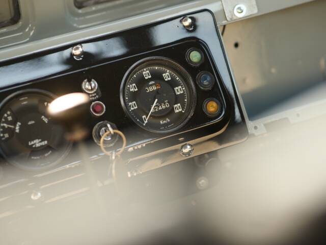 Land Rover 88