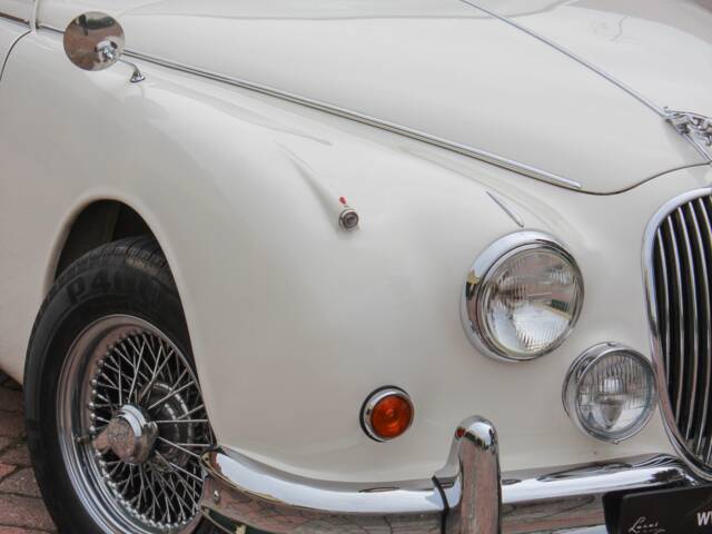 Jaguar Mk II 3.8