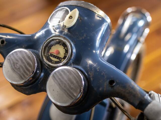 Victoria Vicky Luxus