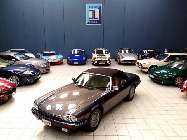 Image 1/70 of Jaguar XJ-S Convertible (1988)