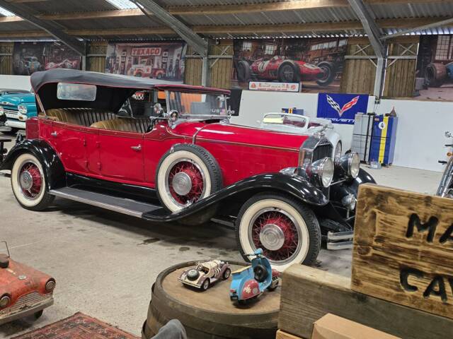 Pierce-Arrow Modell 43
