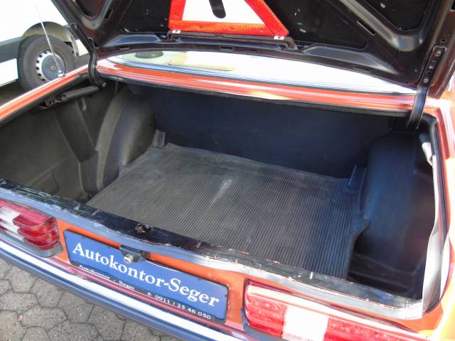 Mercedes-Benz 250 lang