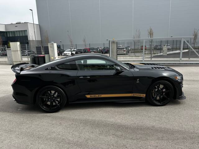 Ford Shelby GT500-H
