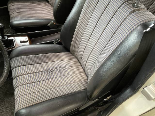 Mercedes-Benz 280 S