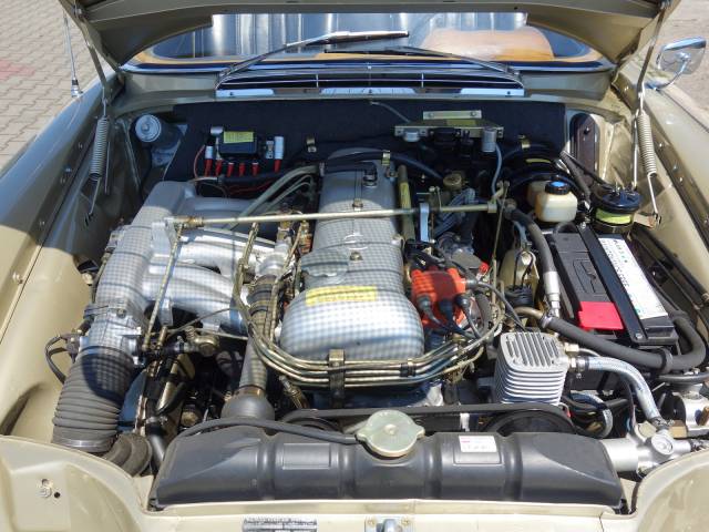 Mercedes-Benz 300 SE