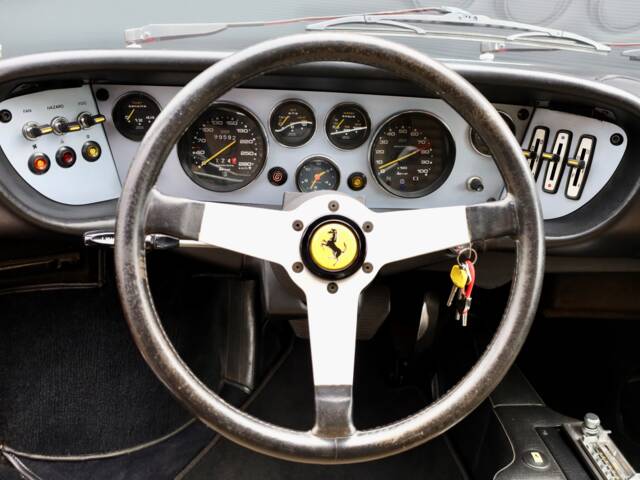 Ferrari Dino 308 GT4