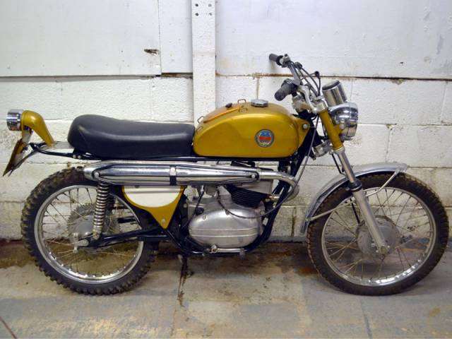 Image 1/6 of Benelli DUMMY (1972)