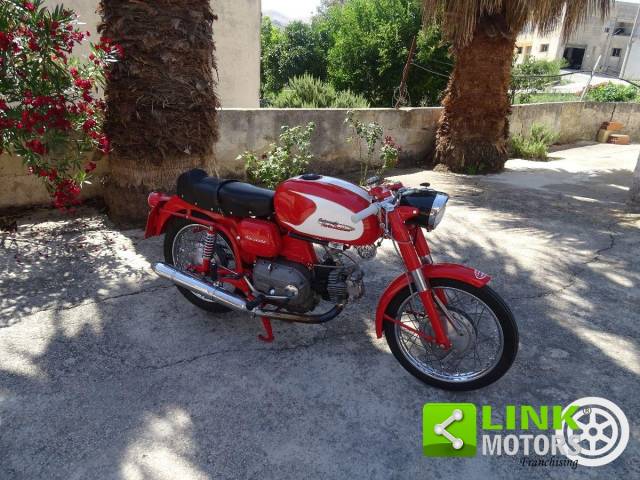 Immagine 1/13 di Aermacchi Harley-Davidson DUMMY (1959)