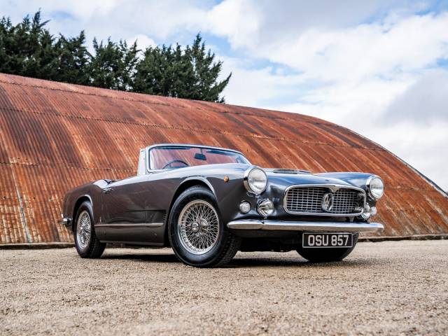 Bild 1/38 von Maserati 3500 GT Vignale (1961)