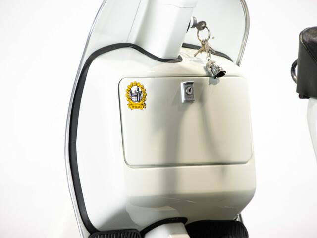 Piaggio Vespa 50 N Special