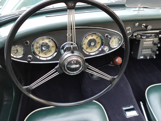 Austin-Healey 100/6 (BN6)
