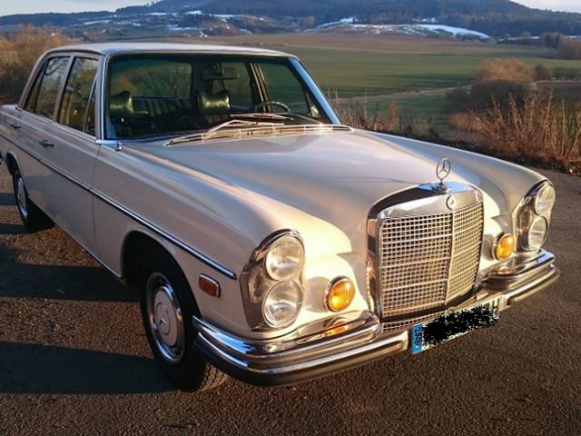 Mercedes-Benz 280 SE 4,5