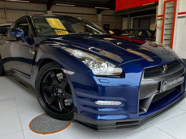Image 1/45 of Nissan GT-R (2011)