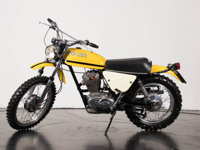 Bild 1/18 von Ducati DUMMY (1975)
