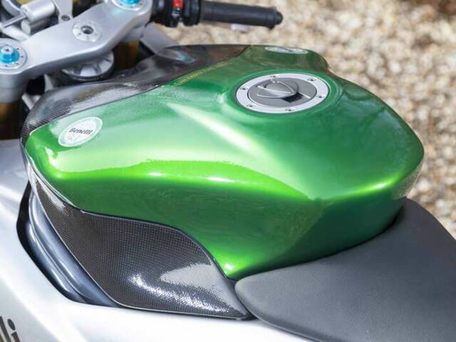 Benelli Tornado Tre 900