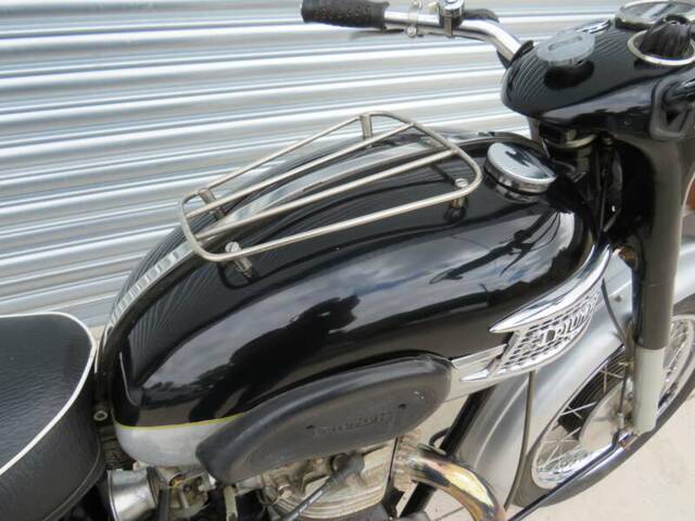 Triumph 6T Thunderbird