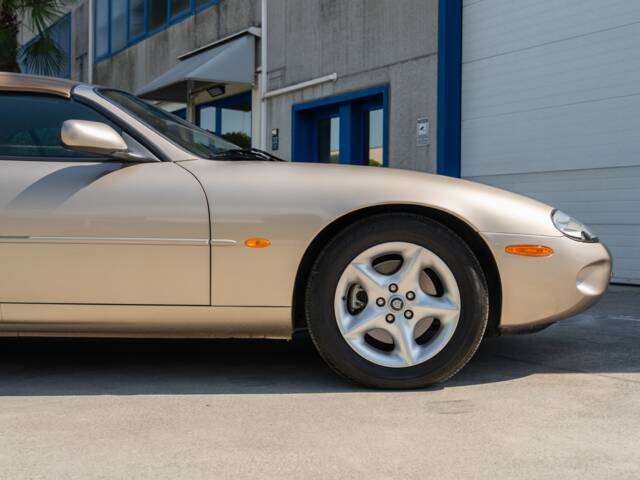Jaguar XK8 4.0