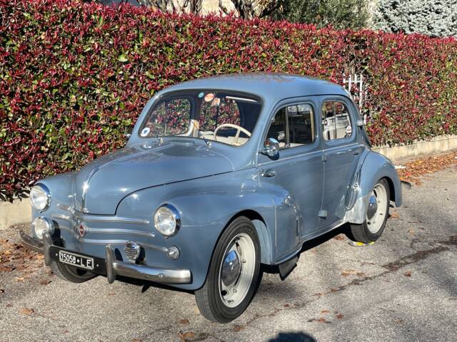 Bild 1/22 von Renault 4 CV (1955)