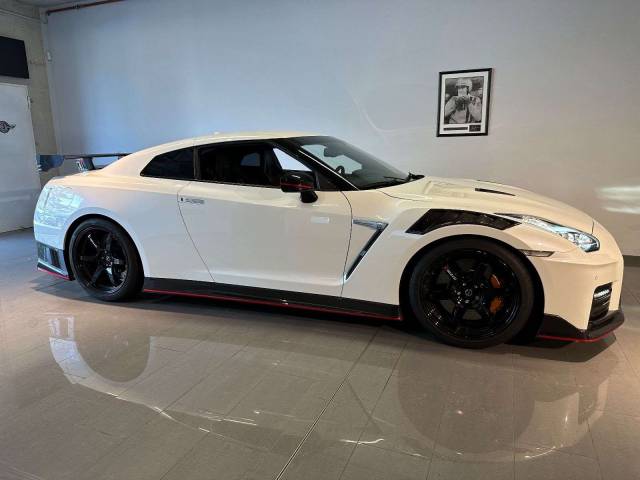 Bild 1/30 von Nissan GT-R (2017)