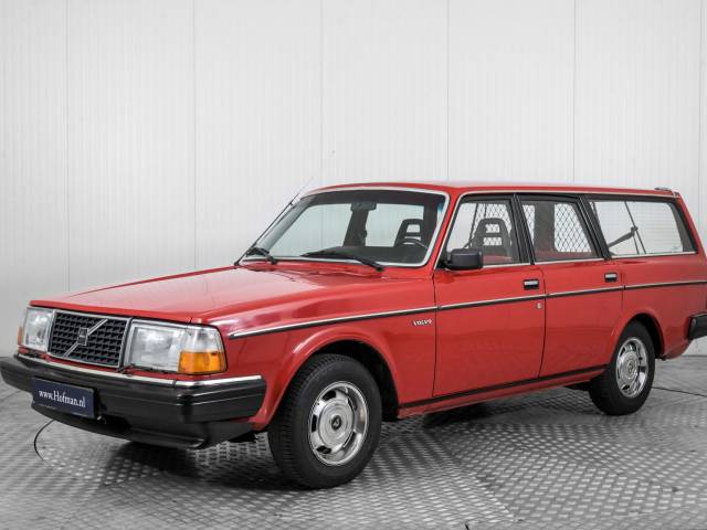 Bild 1/50 von Volvo 245 GLE (1982)